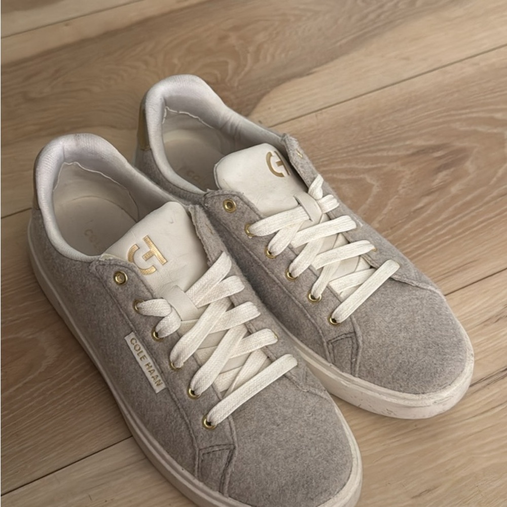 Cole haan sneaker